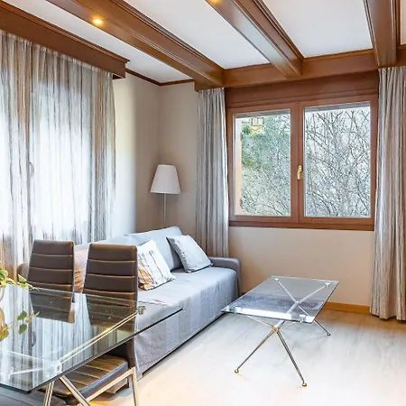 شقة Escapada Natural Con Parking, Vistas Y Jardin Sant Julià de Lòria