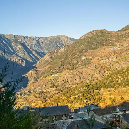 Escapada Natural Con Parking, Vistas Y Jardin Sant Julià de Lòria